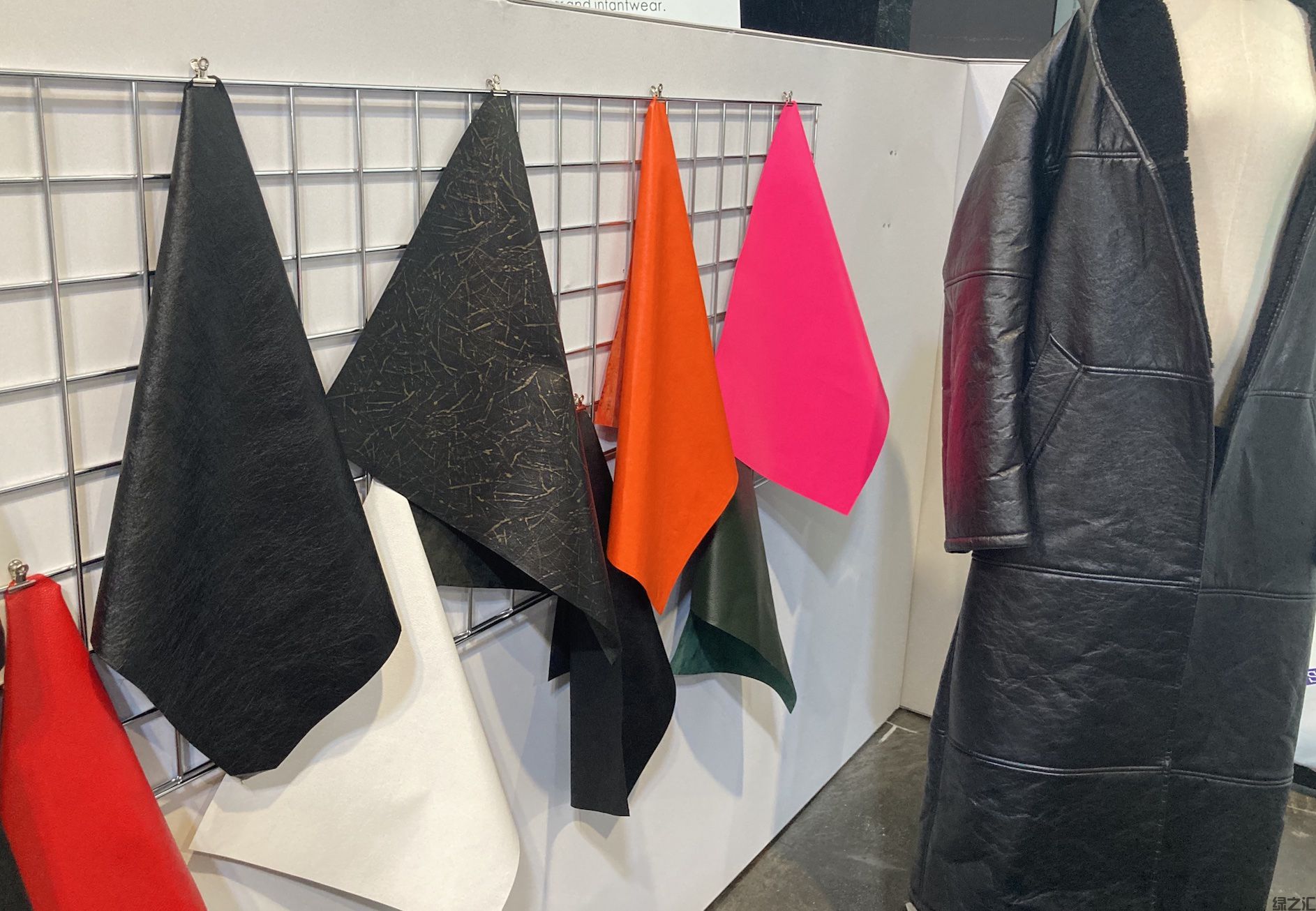 EPHEA by SQUIM at Future Fabrics Expo ? Anne Prahl EPHEA by SQIM at Future Fabrics Expo ? Anne Prahl